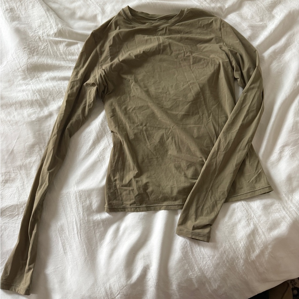 Skims Soft Smoothing Seamless Long Sleeve T-Shirt - Khaki